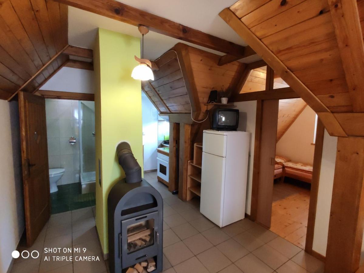 Apartament-Studio, Pokoje U Lucy Рабка Екстериор снимка