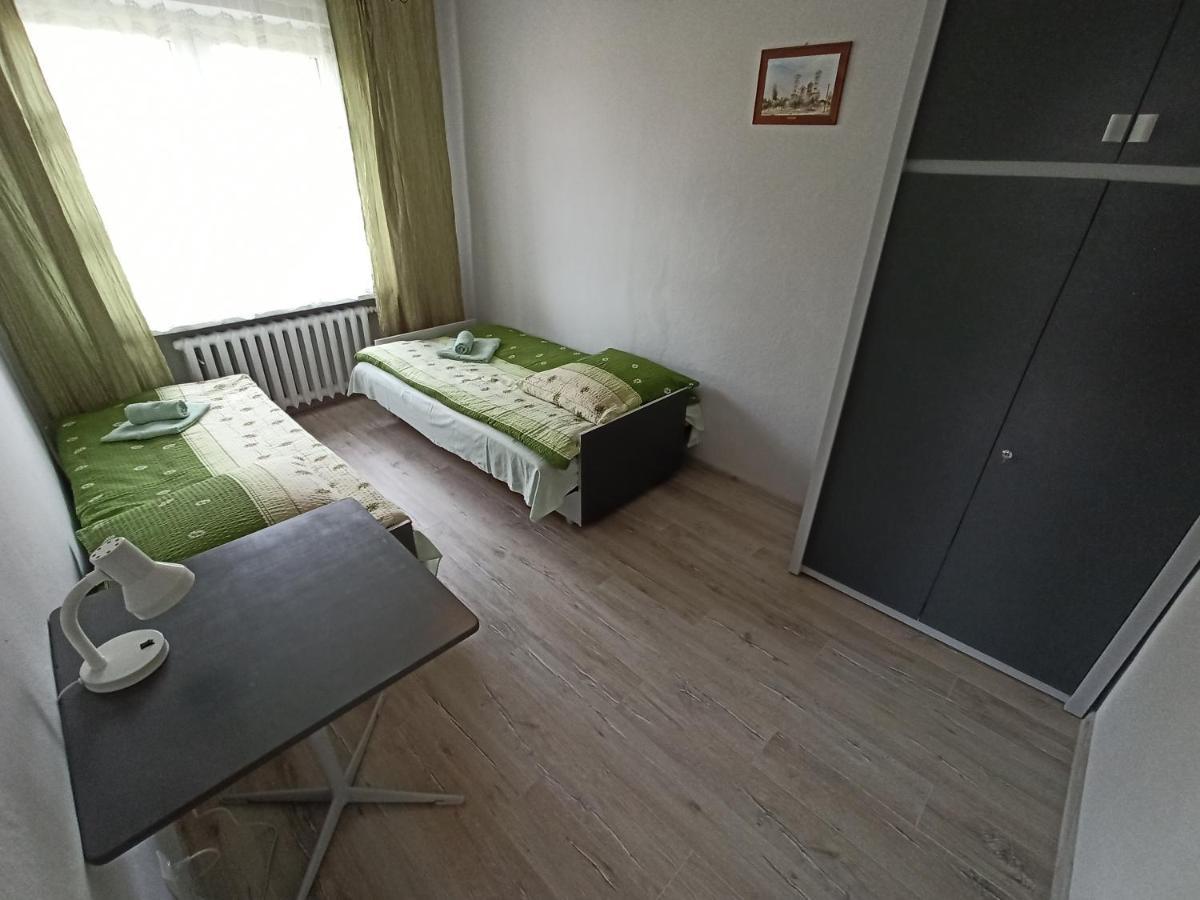Apartament-Studio, Pokoje U Lucy Рабка Екстериор снимка