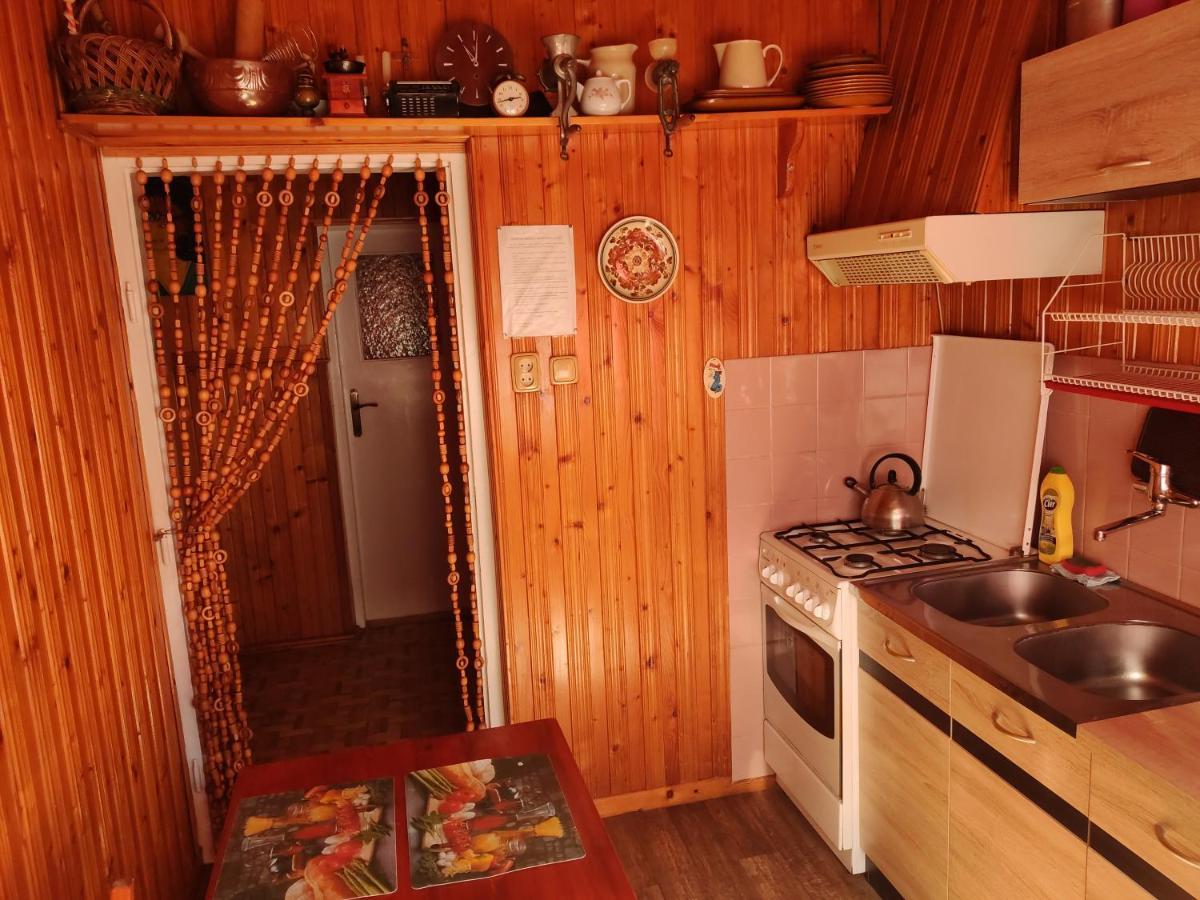 Apartament-Studio, Pokoje U Lucy Рабка Екстериор снимка